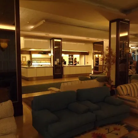 Ambasciatori Palace Szálloda