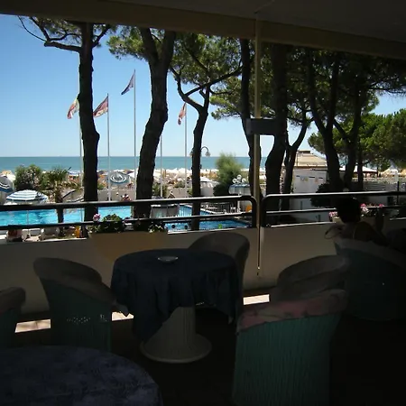 Szálloda Ambasciatori Palace 4*