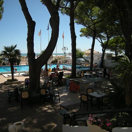 Szálloda Ambasciatori Palace 4*