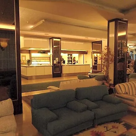 Ξενοδοχείο Ambasciatori Palace