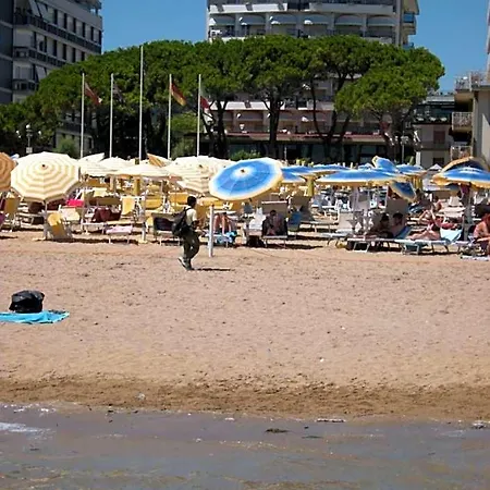 Ambasciatori Palace Ξενοδοχείο 4*